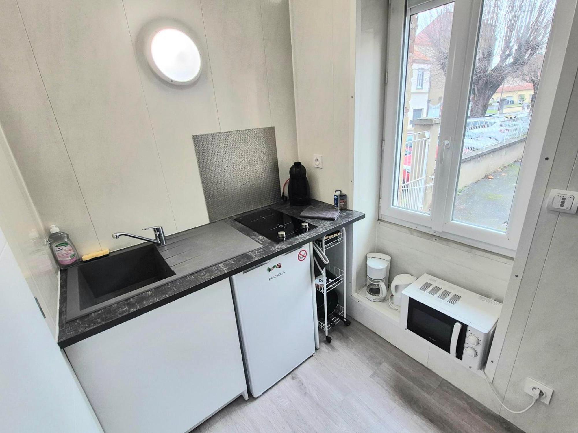 Studio Des Lacs - 2 Pers - Centre-Ville Brassac-les-Mines Zewnętrze zdjęcie